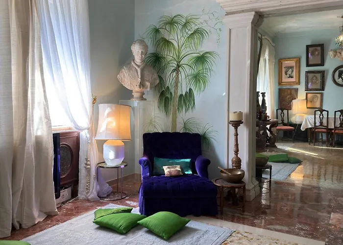 Museum House Apartment *